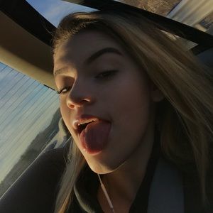 Meet your Posher, Gabrielle